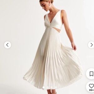 Abercrombie & Fitch Ivory Pleated Cutout Maxi Dress